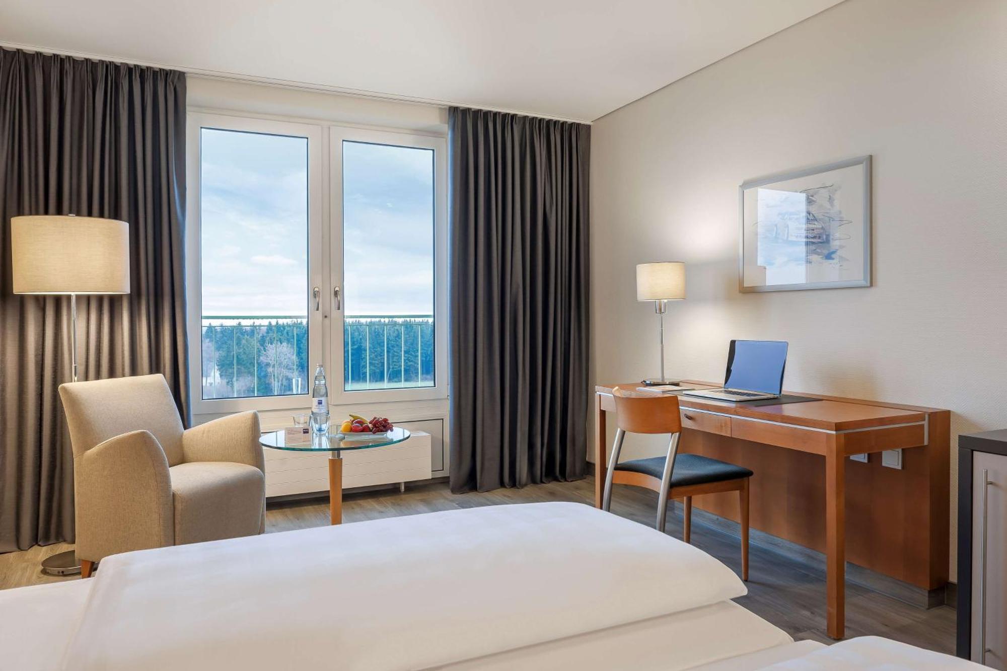 ดอรินท์โฮเต็ล อัมนูร์บูร์กริง โฮไชเฟล Hotel เนือร์บวร์ก ภายนอก รูปภาพ