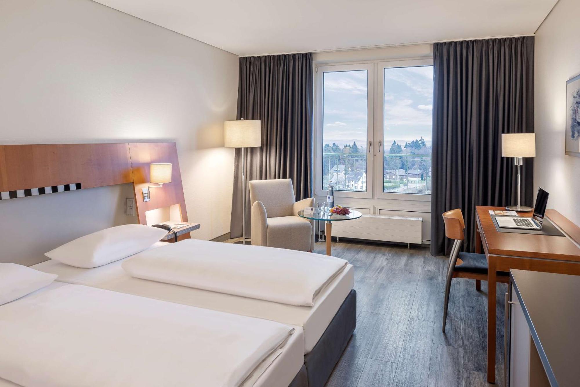 ดอรินท์โฮเต็ล อัมนูร์บูร์กริง โฮไชเฟล Hotel เนือร์บวร์ก ภายนอก รูปภาพ